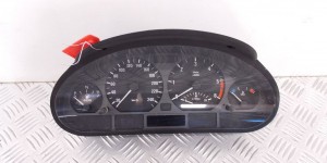Щиток приборов (приборная панель) BMW 3-series (E46) 62 11 6 985 645