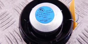 Динамик двери передней правой BMW 3-series (E46) 65 13 8 368 237