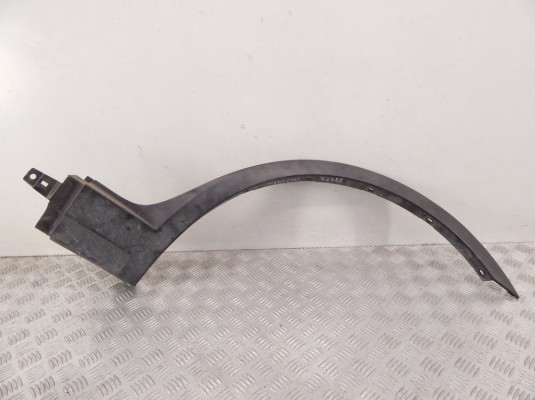 Молдинг крыла переднего правого BMW X3-series (E83) 51 71 3 405 818