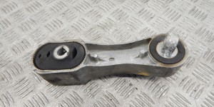 Подушка крепления двигателя BMW X1-series (F48) Подушка крепления двигателя BMW X1-series (F48)