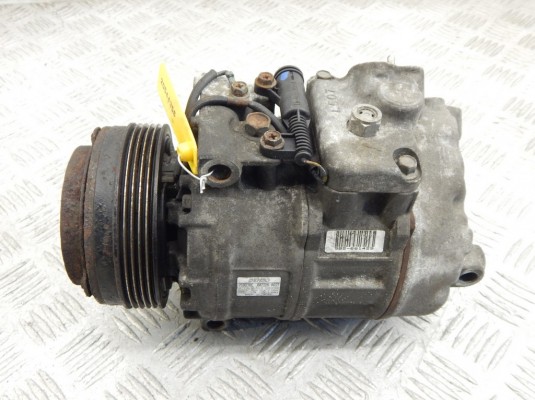 Компрессор кондиционера BMW 5-series (E39) 64 52 8 386 451
