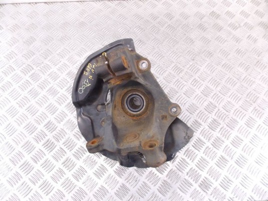 Ступица передняя правая BMW 5-series (E60/61) 31 21 6 768 316