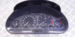 Щиток приборов (приборная панель) BMW 3-series (E46) 62 11 6 932 896
