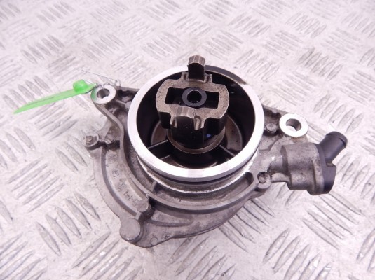 Насос вакуумный BMW X5-series (E70) 11 66 7 791 232