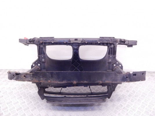 Передняя панель крепления облицовки (телевизор) BMW 1-series (E87) 41 13 7 152 823