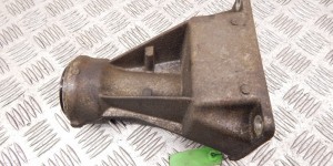 Кронштейн полуоси BMW X5-series (E53) 31 50 7 503 115