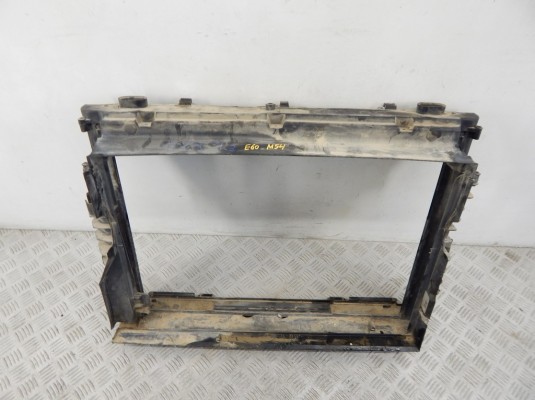 Кассета радиаторов BMW 5-series (E60/61) 17 11 7 519 204 Кассета радиаторов BMW 5-series (E60/61) 17 11 7 519 204