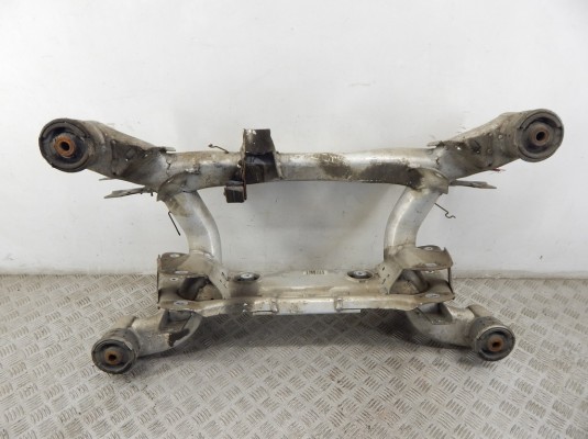 Балка подвески задняя BMW 5-series (E39) 33 31 1 097 250