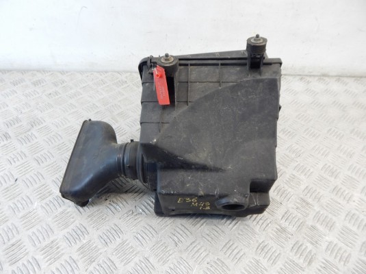 Корпус воздушного фильтра BMW 3-series (E36) 1247466