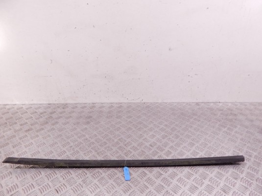 Молдинг двери передней левой BMW 3-series (E36) 51 13 1 960 731 Молдинг двери передней левой BMW 3-series (E36) 51 13 1 960 731