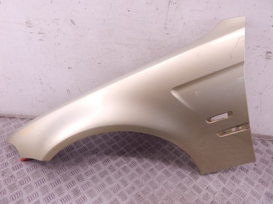 Крыло переднее левое BMW 3-series (E46) 41 35 7 016 205 Крыло переднее левое BMW 3-series (E46) 41 35 7 016 205