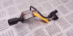 Датчик коленвала BMW 3-series (E46) 13 62 7 809 334 Датчик коленвала BMW 3-series (E46) 13 62 7 809 334