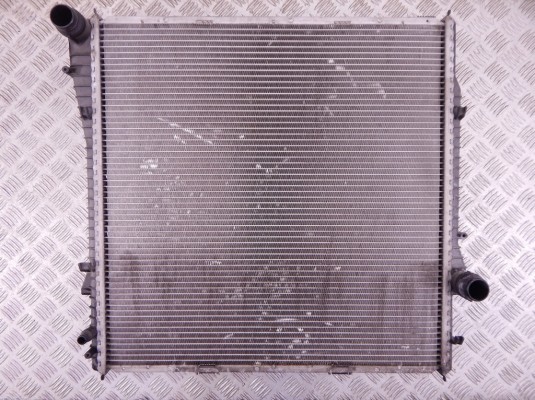 Радиатор (основной) BMW X5-series (E53) 17 11 7 788 387