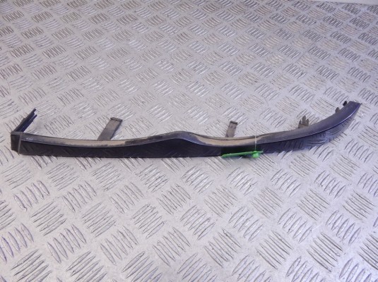 Ус под фару левый BMW 3-series (E46) 51 13 7 030 553