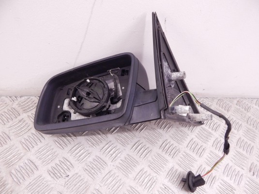 Зеркало наружное левое BMW 5-series (E60/61) 51 16 7 174 747