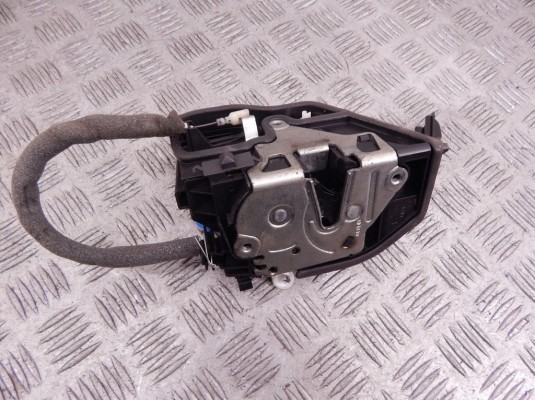 Замок двери задней правой BMW 7-series (E65/66) 51 22 7 167 076