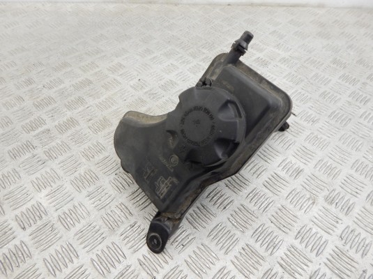 Бачок расширительный BMW 3-series (E90/91/92) 17 13 7 804 890