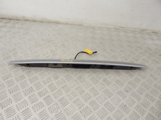 Подсветка номера BMW 3-series (E46) 8208781