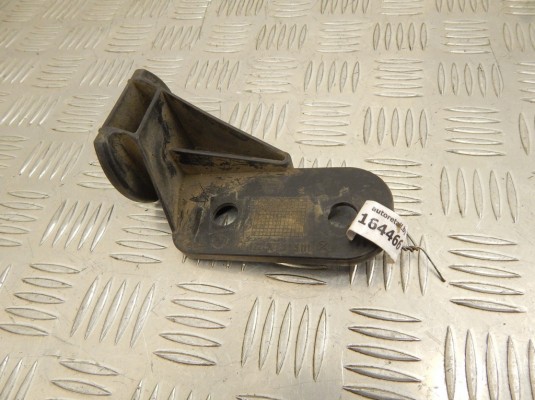Кронштейн крепления бампера переднего BMW 3-series (E36) 51 11 8 122 577