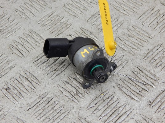 Датчик давления топлива BMW 3-series (E46) 13 51 7 787 186