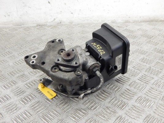 Насос гидроусилителя руля BMW X5-series (E53) 32 41 6 762 279 Насос гидроусилителя руля BMW X5-series (E53) 32 41 6 762 279