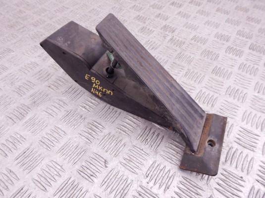 Педаль газа BMW 3-series (E90/91/92) 35 42 6 772 646