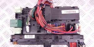Блок предохранителей BMW X5-series (E53) 61 13 8 380 407
