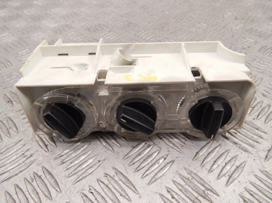 Блок управления печки/климат-контроля BMW 3-series (E36) 64 11 8 363 870