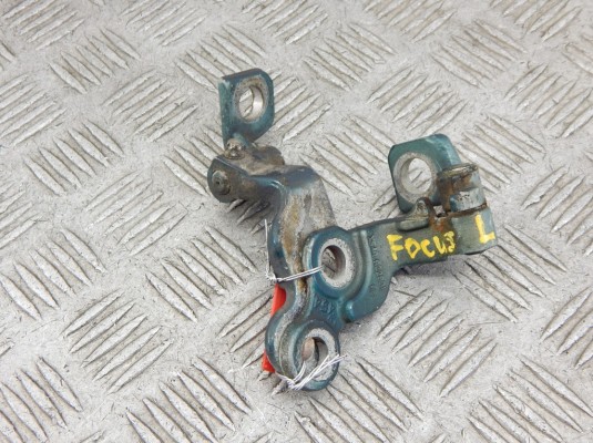 Петля двери передней левой FORD FOCUS I (1998-2004) XS4AA22801AB Петля двери передней левой FORD FOCUS I (1998-2004) XS4AA22801AB