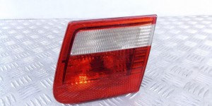 Фонарь крышки багажника правый BMW 3-series (E46)