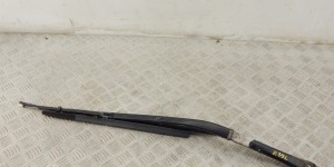 Щеткодержатель (поводок стеклоочистителя, дворник) BMW 5-series (E39) 61 61 8 209 879