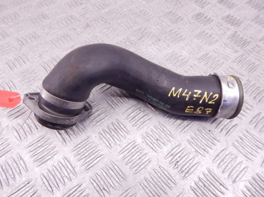 Патрубок интеркулера BMW 1-series (E87) 11 61 7 800 967