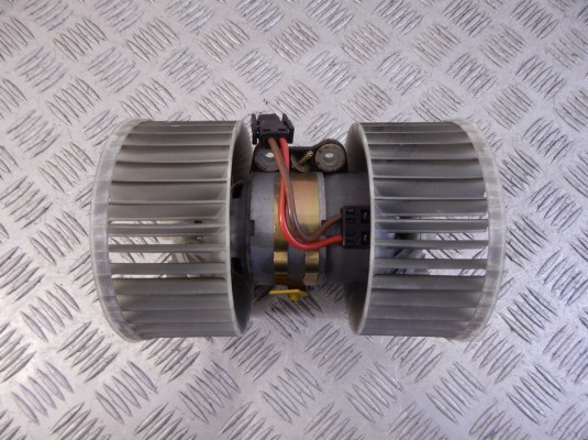 Моторчик печки BMW 3-series (E46) 64 11 9 204 154