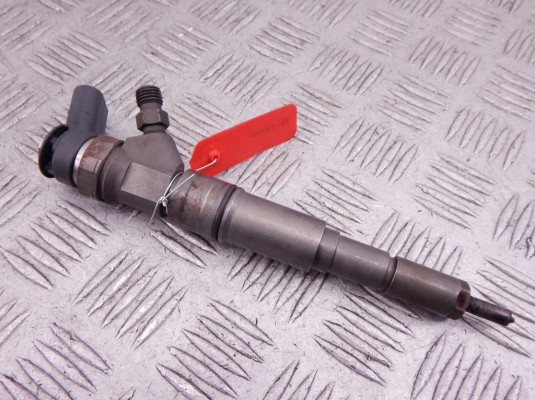 Форсунка BMW X5-series (E53) 13 53 7 789 661