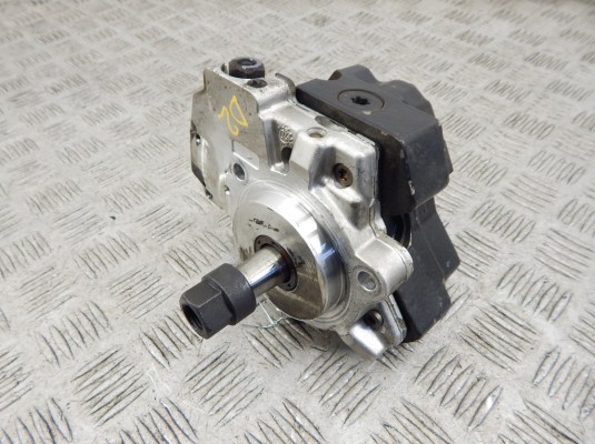 ТНВД BMW X5-series (E53) 13 51 8 511 826