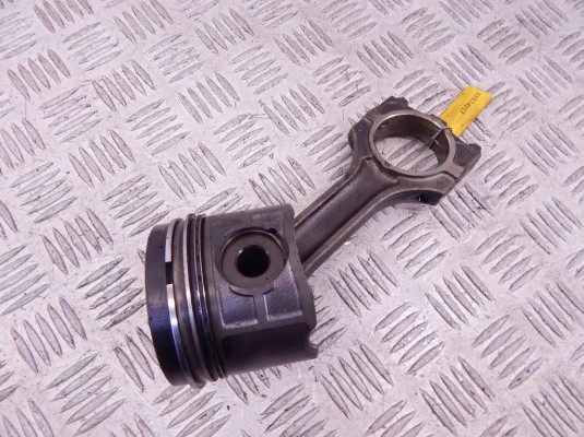Поршень BMW X5-series (E53) 11 25 7 786 453