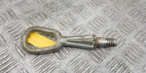 Крюк буксировочный BMW 5-series (E39) Крюк буксировочный BMW 5-series (E39)