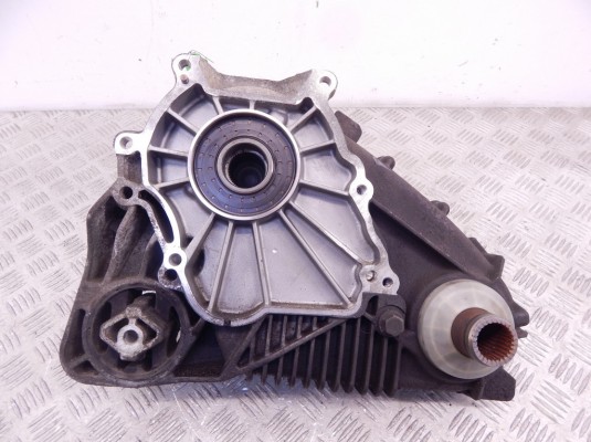 Раздаточная коробка BMW X5-series (E53) 27 10 7 555 295