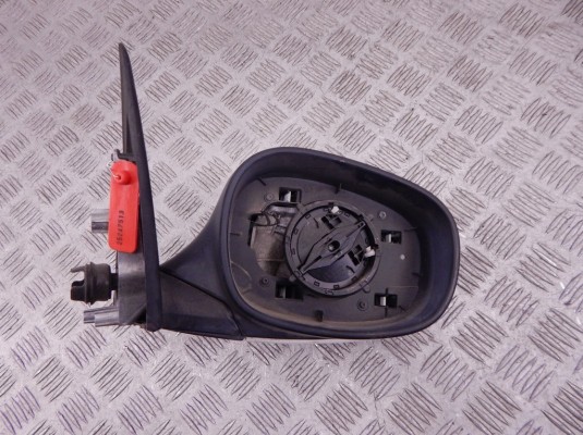 Зеркало наружное правое BMW 3-series (E90/91/92) 51 16 7 268 264 Зеркало наружное правое BMW 3-series (E90/91/92) 51 16 7 268 264