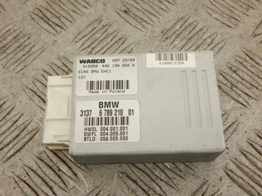 Блок управления пневмоподвеской BMW 7-series (F01/02) 37 14 6 789 210