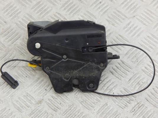 Замок багажника BMW X5-series (E53) 51 24 7 111 008