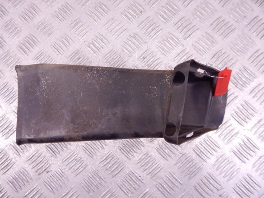 Воздуховод тормозной правый BMW 3-series (E36) 51 71 1 977 116 Воздуховод тормозной правый BMW 3-series (E36) 51 71 1 977 116