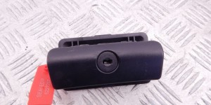 Замок бардачка BMW 3-series (E46) 51 16 8 163 018