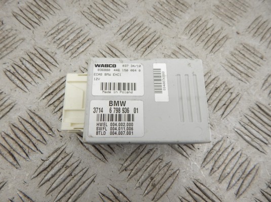 Блок управления пневмоподвеской BMW 7-series (F01/02) 37 14 6 798 936 Блок управления пневмоподвеской BMW 7-series (F01/02) 37 14 6 798 936