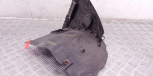 Защита арок передняя правая (подкрылок) BMW 3-series (E46) 51 71 8 193 812