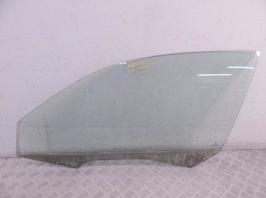 Стекло двери передней левой BMW 3-series (E46) 51 33 8 252 453