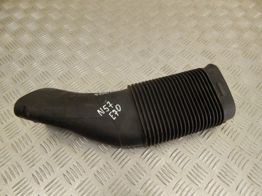 Воздуховод BMW X5-series (E70) 13 71 7 812 058