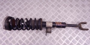 Стойка передняя правая BMW 5-series (F10/11) 31 31 6 863 660