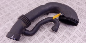 Патрубок воздушного фильтра BMW 5-series (E39) 13 71 7 786 002