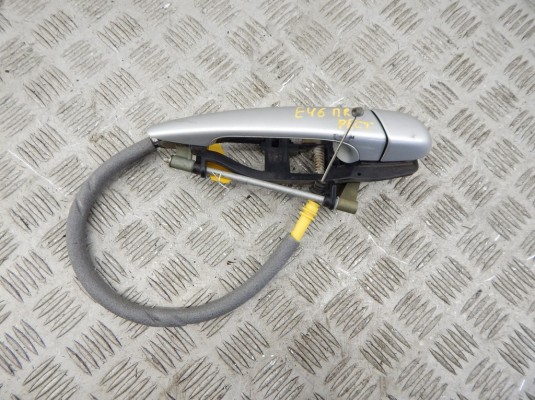 Ручка наружная передняя правая BMW 3-series (E46) 51 21 8 253 456